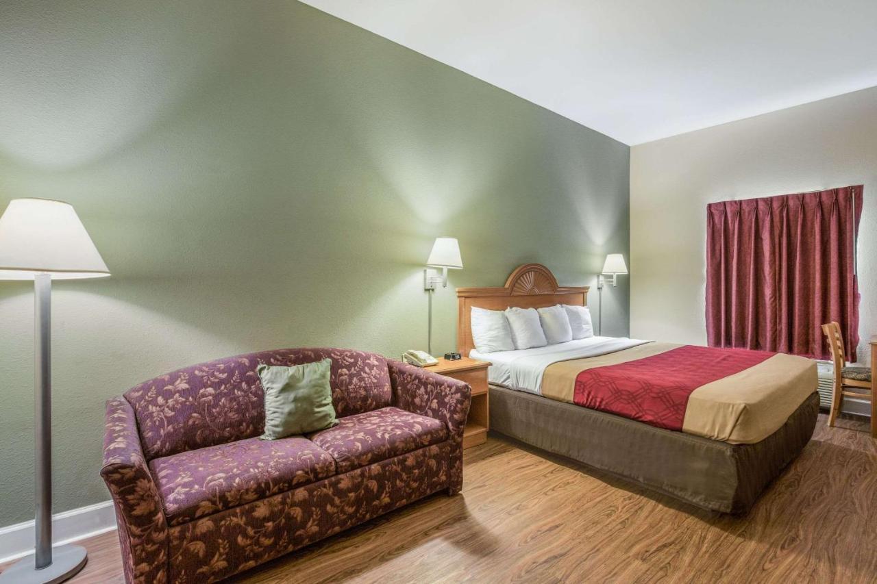 Econo Lodge Valdosta Quarto foto