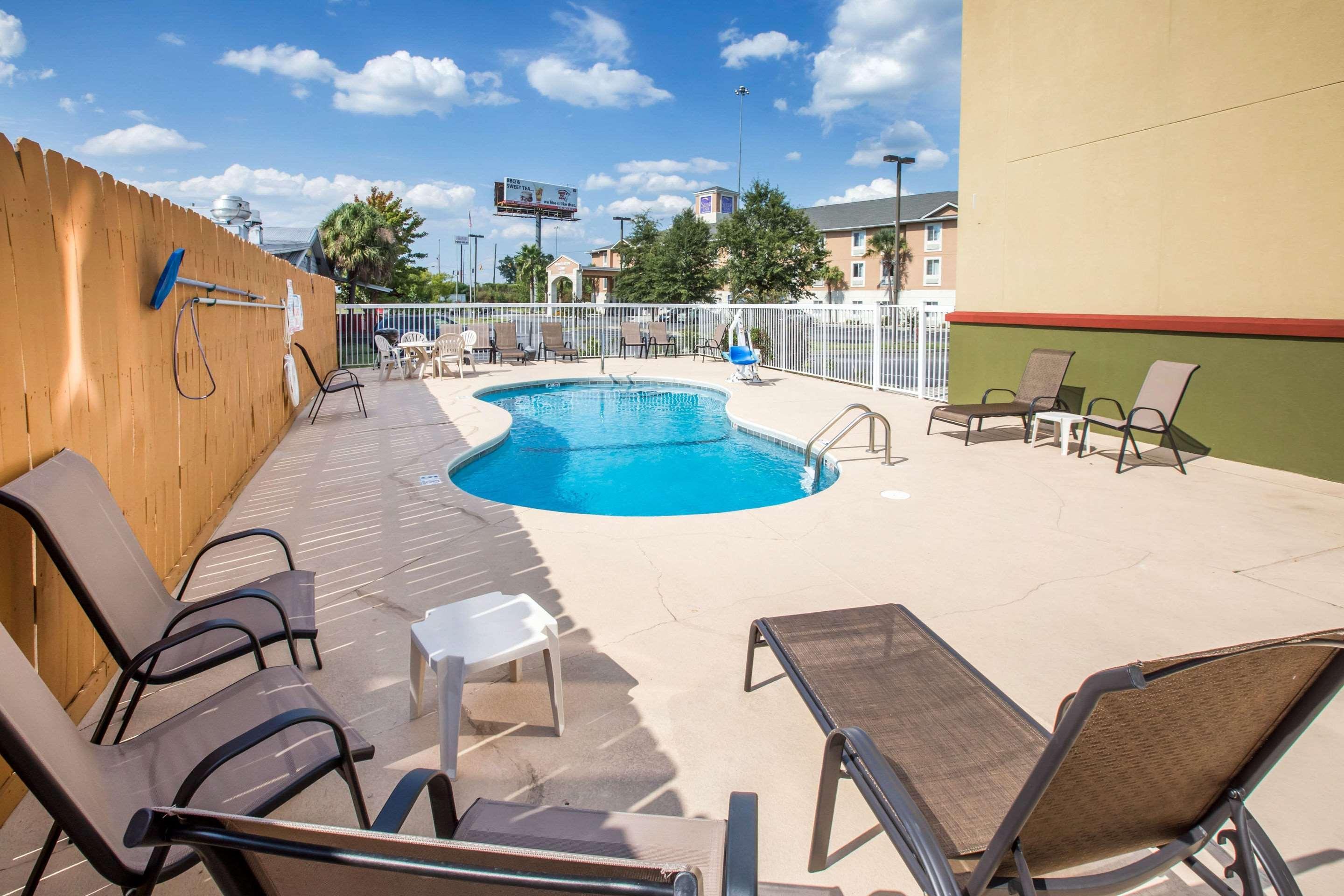 Econo Lodge Valdosta Exterior foto