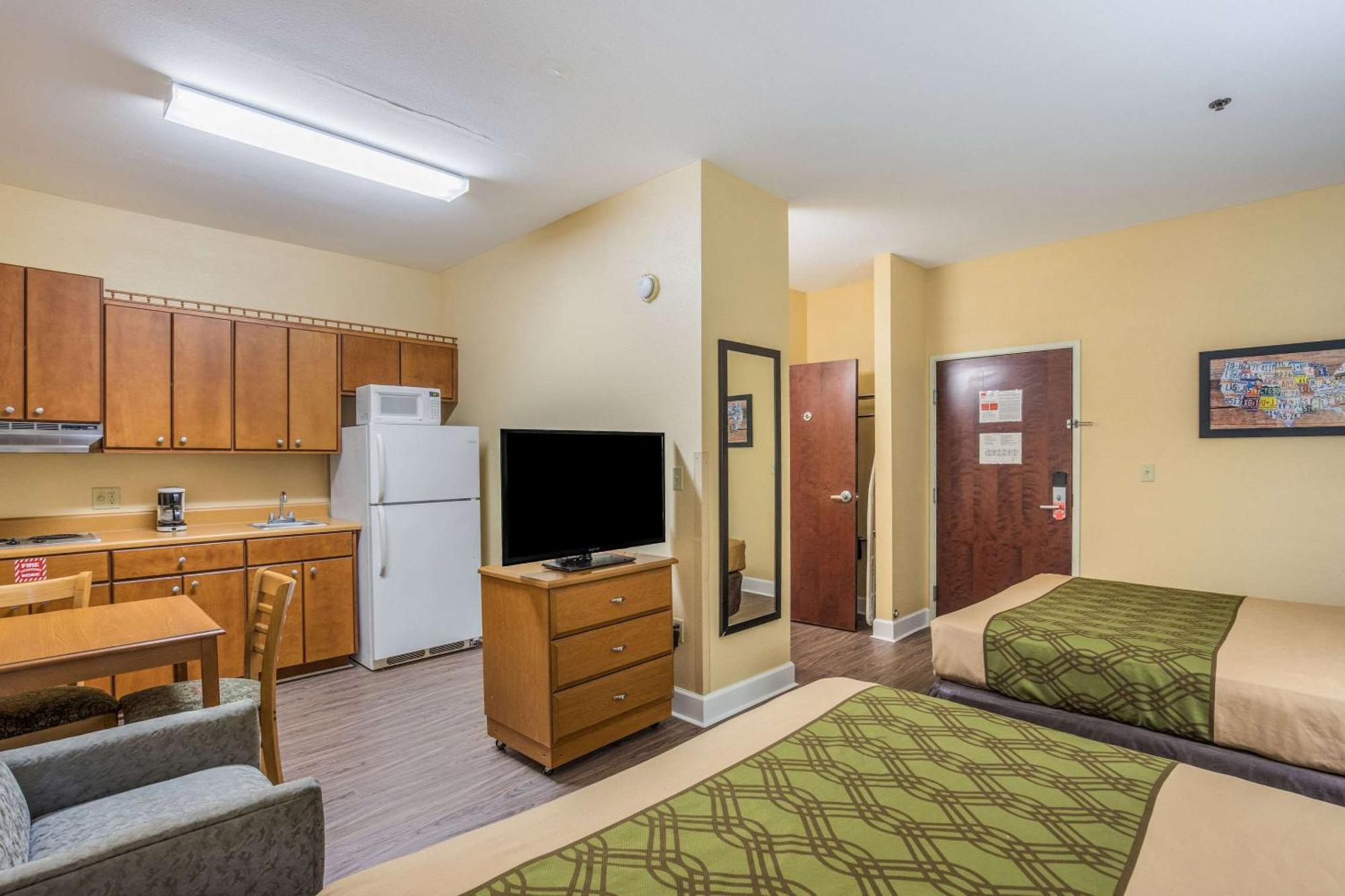 Econo Lodge Valdosta Quarto foto